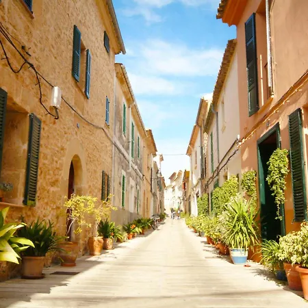 Holiday home Artist's House In Alcudia, Close To Beaches Alcudia (Mallorca)