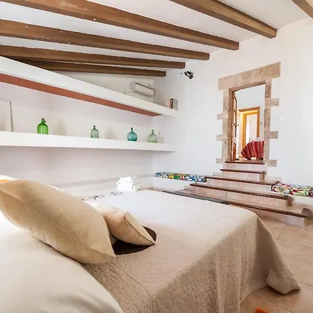 Holiday home Artist's House In Alcudia, Close To Beaches *